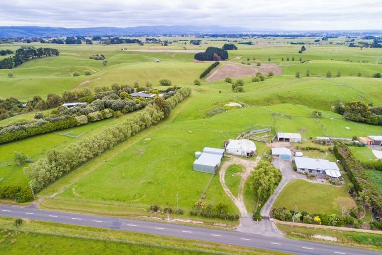 Photo of property in 828 Colyton Road, Bunnythorpe, Feilding, 4775
