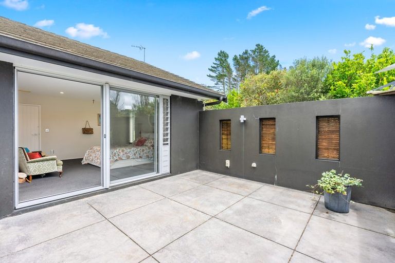 Photo of property in 842a South Head Road, South Head, Helensville, 0874