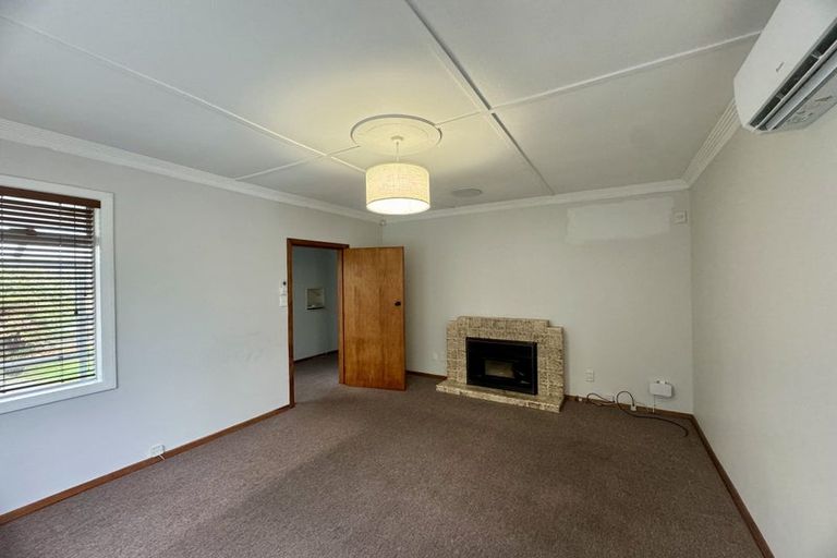 Photo of property in 88 Main Road, Wainuiomata, Lower Hutt, 5014