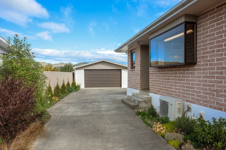 Photo of property in 4 Newbourne Crescent, Redwoodtown, Blenheim, 7201