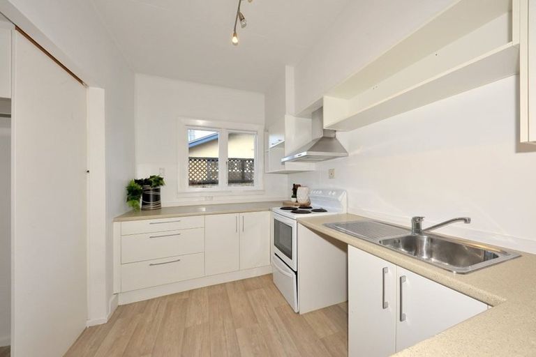 Photo of property in 62 Hay Street, Bromley, Christchurch, 8062