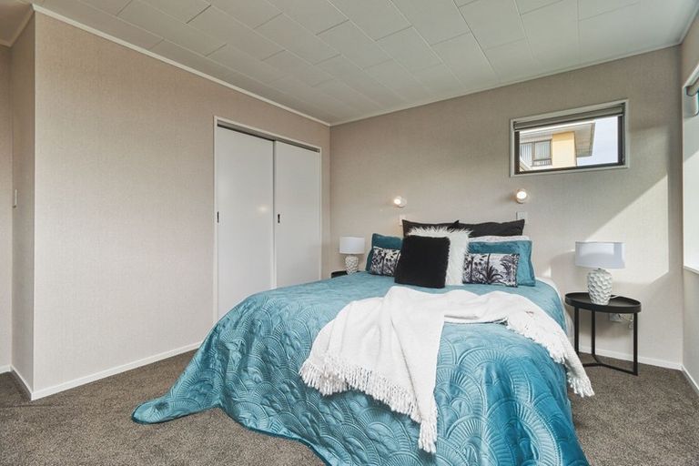 Photo of property in 1/12 Avenue Road, Greenmeadows, Napier, 4112