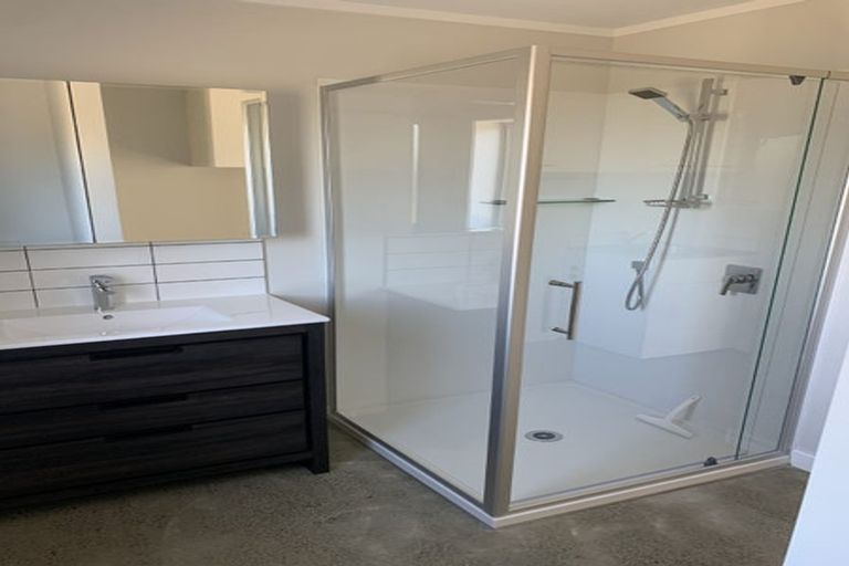 Photo of property in 57 Wheeler Rise, Clevedon, Papakura, 2582