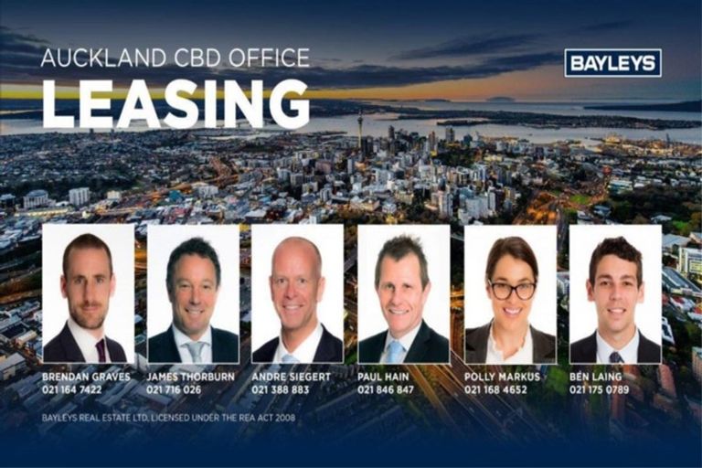 Photo of property in 112 Queen Street, Northcote Point, Auckland, 0627