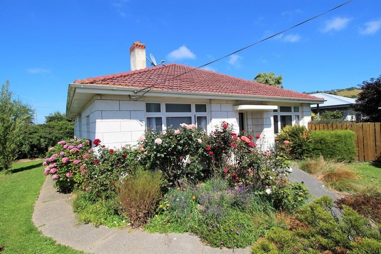 Photo of property in 1 Clare Street, Oamaru North, Oamaru, 9400