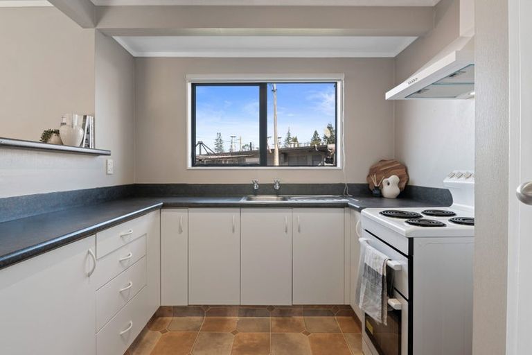 Photo of property in 9b Mount View Drive, Mangakakahi, Rotorua, 3015