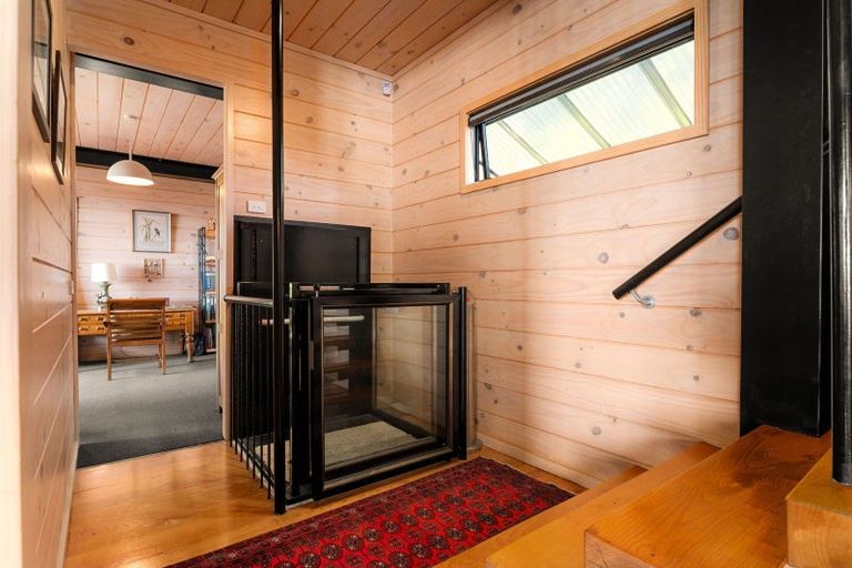 Photo of property in 8 Ngarimu Heights Row, Ngarimu Bay, Thames, 3575