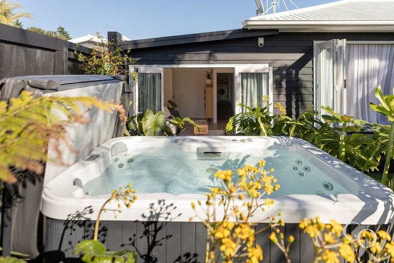 Photo of property in 6b Riverton Road, Mount Maunganui, 3116