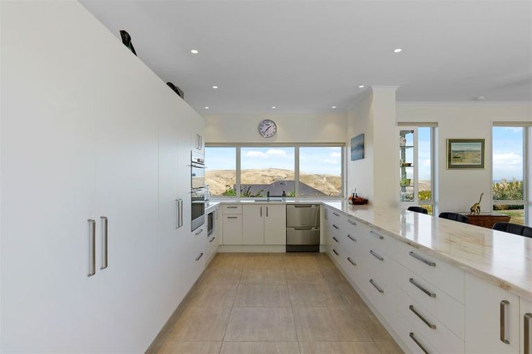 Photo of property in 4 Aglaia Place, Cracroft, Christchurch, 8022