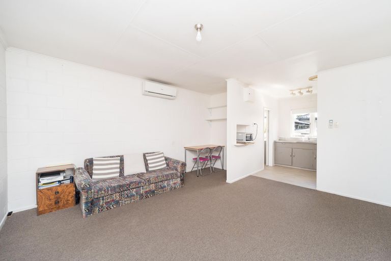 Photo of property in 1/145 College Street, Awapuni, Palmerston North, 4412