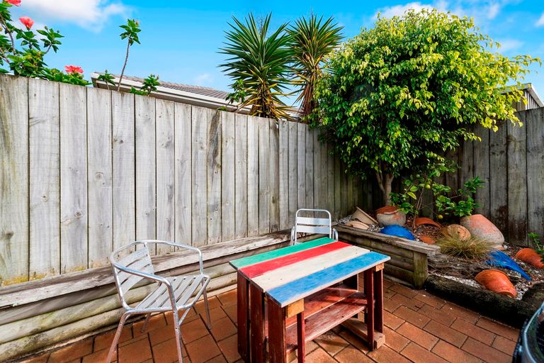 Photo of property in 206b Valley Road, Mount Maunganui, 3116