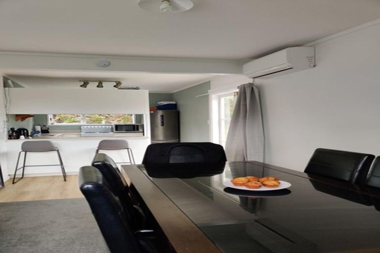 Photo of property in 4 Chancellor Way, Crofton Downs, Wellington, 6035