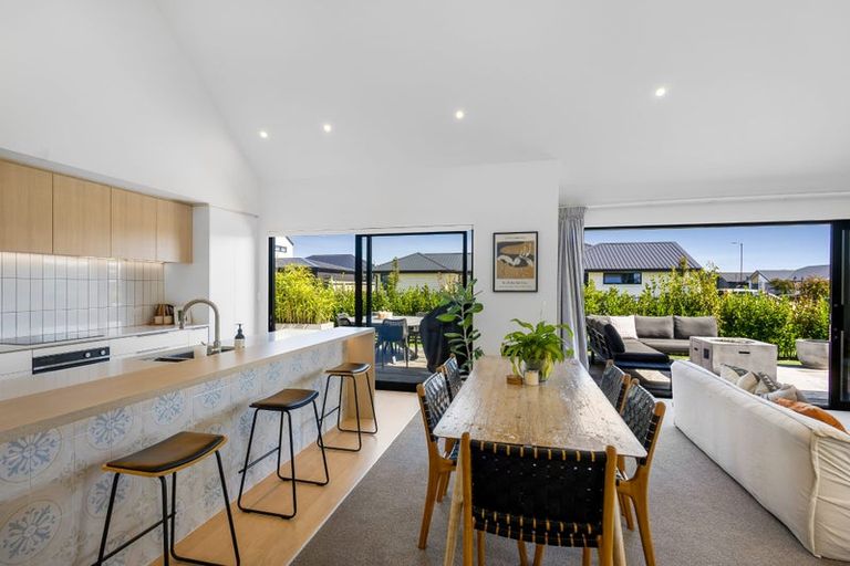 Photo of property in 12 Timara Crescent, Marshland, Christchurch, 8083