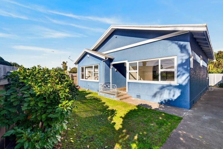 Photo of property in 70 Nelson Crescent, Napier South, Napier, 4110