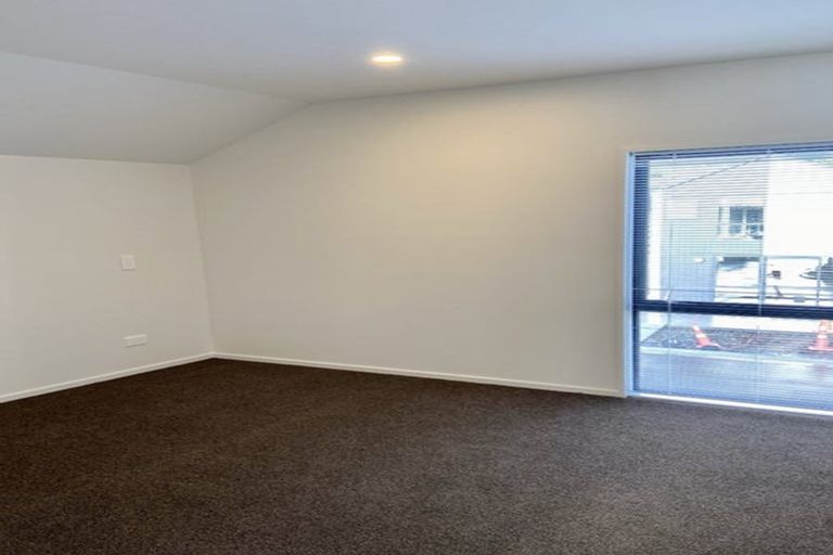 Photo of property in 7 Wheatsheaf Lane, Heathcote Valley, Christchurch, 8022