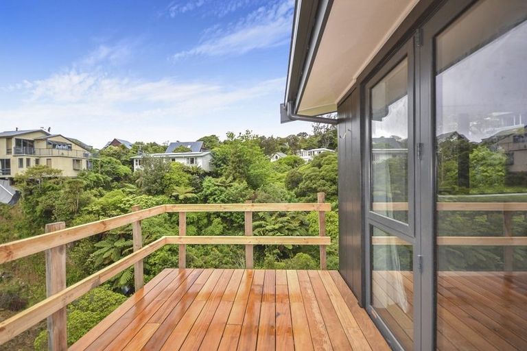 Photo of property in 12 Jacobsen Lane, Ngaio, Wellington, 6035