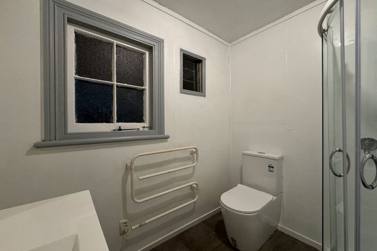 Photo of property in 1/435 Great South Road, Opaheke, Papakura, 2113