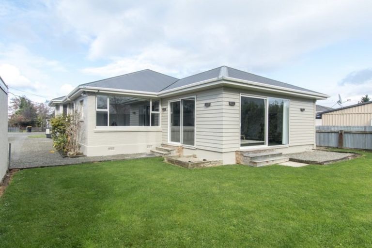Photo of property in 28 Prince Street, Winton, 9720