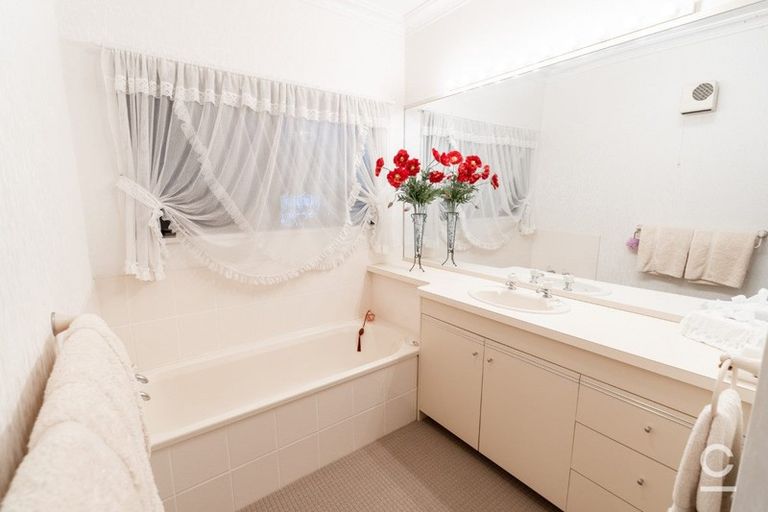 Photo of property in 151 Ngatai Road, Otumoetai, Tauranga, 3110