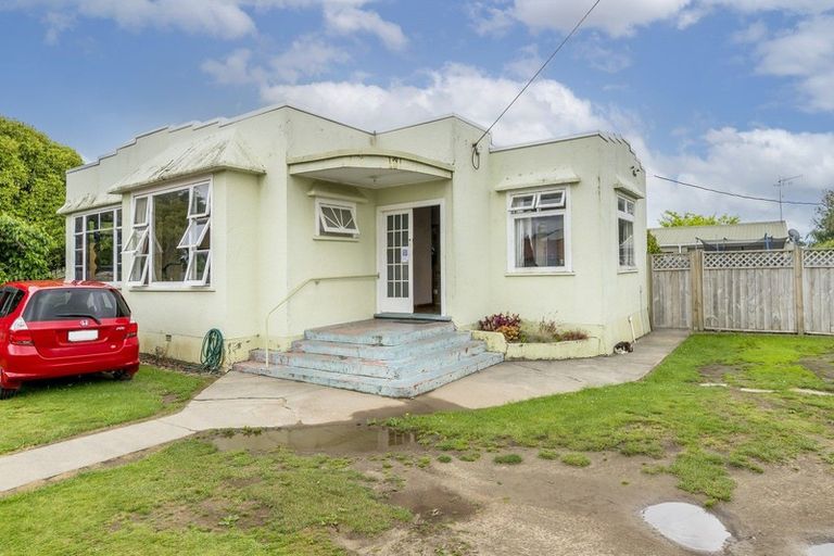 Photo of property in 27 Salisbury Street, Levin, 5510