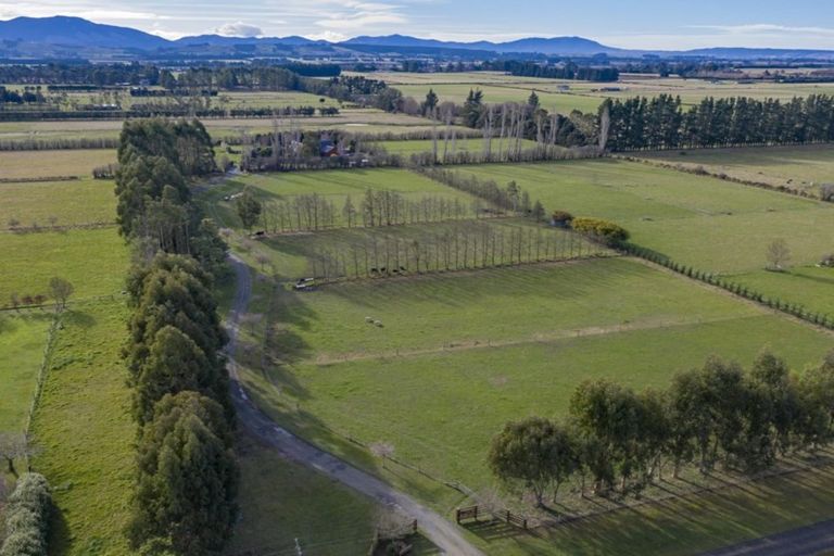Photo of property in 1184 Woodfields Road, Cust, Rangiora, 7475