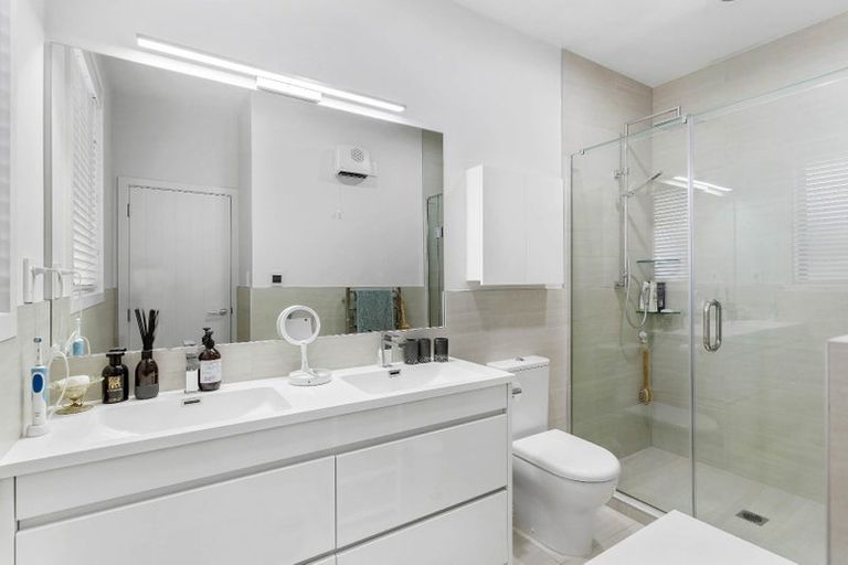 Photo of property in 106 Wainui Road, Silverdale, 0932