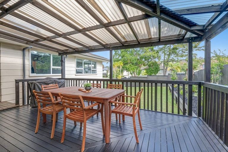 Photo of property in 113 Weatherly Road, Torbay, Auckland, 0630