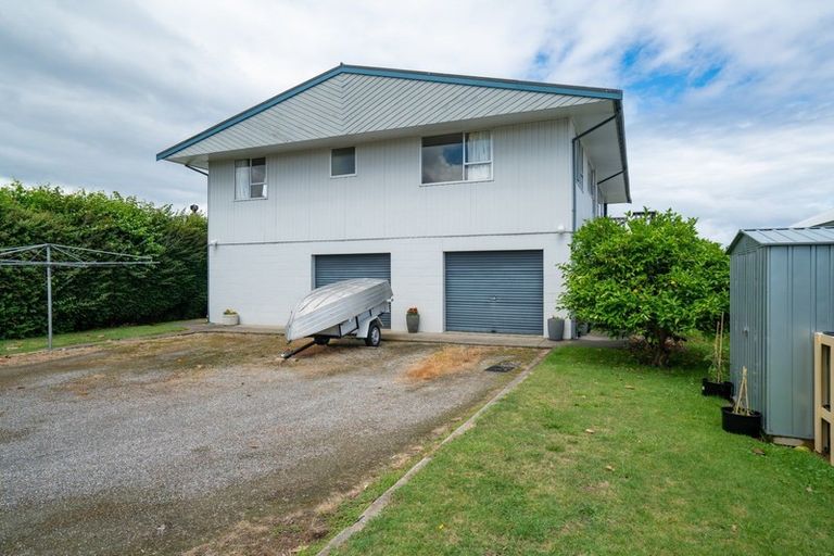 Photo of property in 44 Mahuta Road, Waitahanui, Taupo, 3378