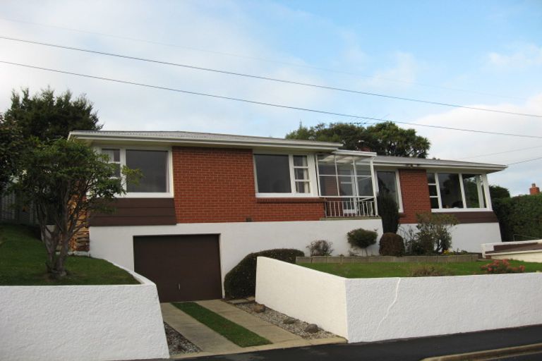 Photo of property in 26 Northview Crescent, Belleknowes, Dunedin, 9011