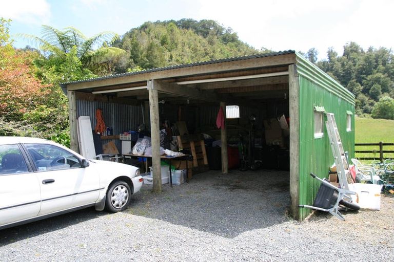 Photo of property in 3180 Mokau Road, Ahititi, Urenui, 4378