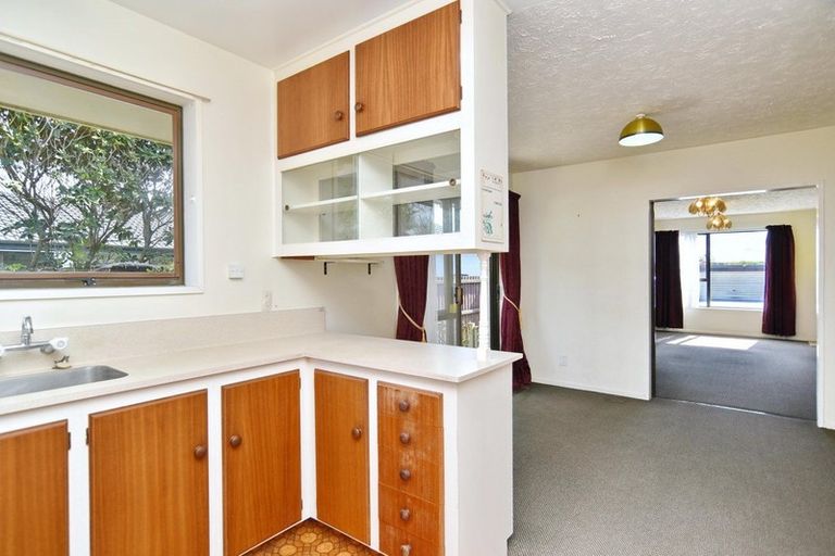 Photo of property in 2/1 Mapledale Place, Halswell, Christchurch, 8025