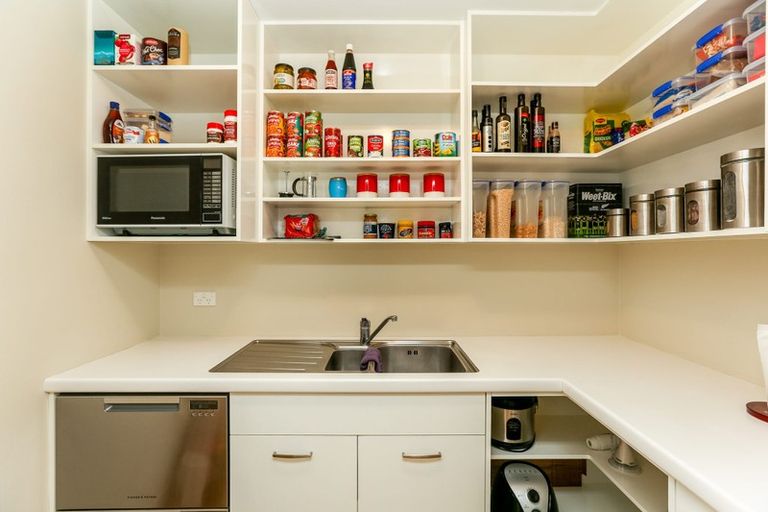 Photo of property in 5 Aspen Place, Whalers Gate, New Plymouth, 4310