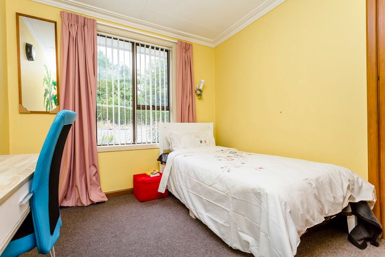 Photo of property in 84 Helensburgh Road, Halfway Bush, Dunedin, 9010