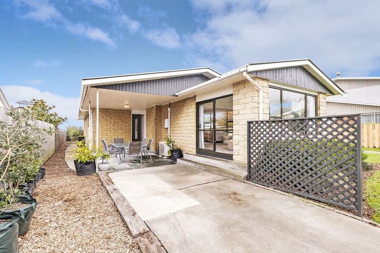 Photo of property in 3 Rosamund Place, Halswell, Christchurch, 8025