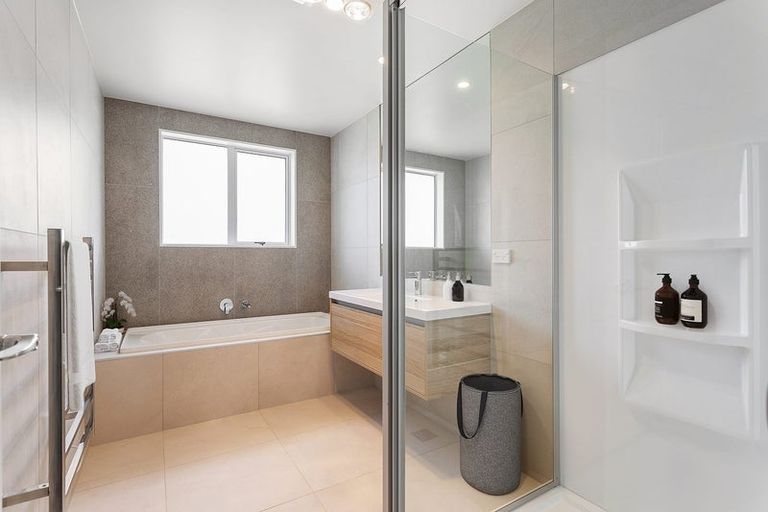 Photo of property in 93 Kopuru Road, Whenuapai, Auckland, 0618