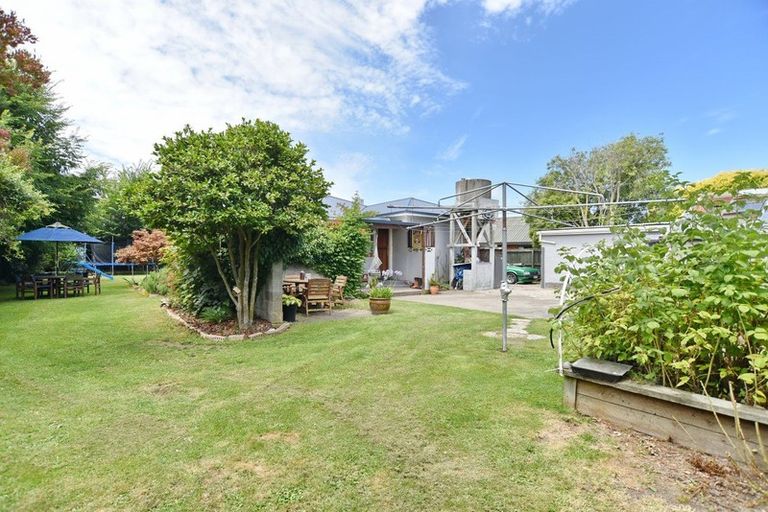 Photo of property in 69 West Belt, Rangiora, 7400