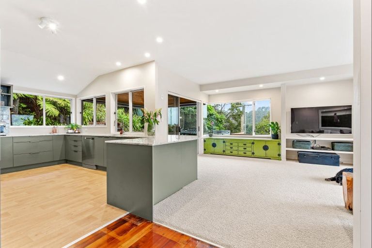 Photo of property in 596 Leigh Road, Whangateau, Warkworth, 0985