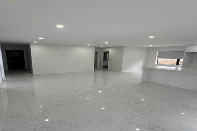 Photo of property in 22d Fairview Road, Papatoetoe, Auckland, 2025