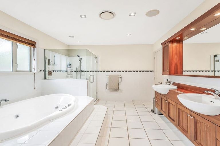 Photo of property in 18 Lochmore Street, Bishopdale, Christchurch, 8051