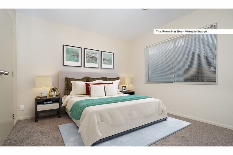 Photo of property in 1/2 Wiseley Road, Hobsonville, Auckland, 0618