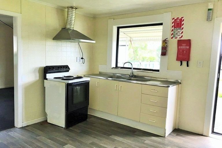 Photo of property in 23 Smiths Avenue, Papakura, 2110