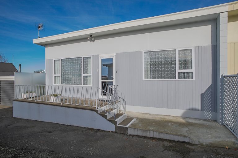 Photo of property in 3/9 Oxford Street, West End, Timaru, 7910