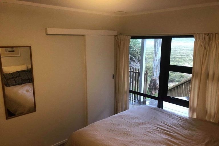 Photo of property in 2/14 Charles Street, Hauraki, Auckland, 0622