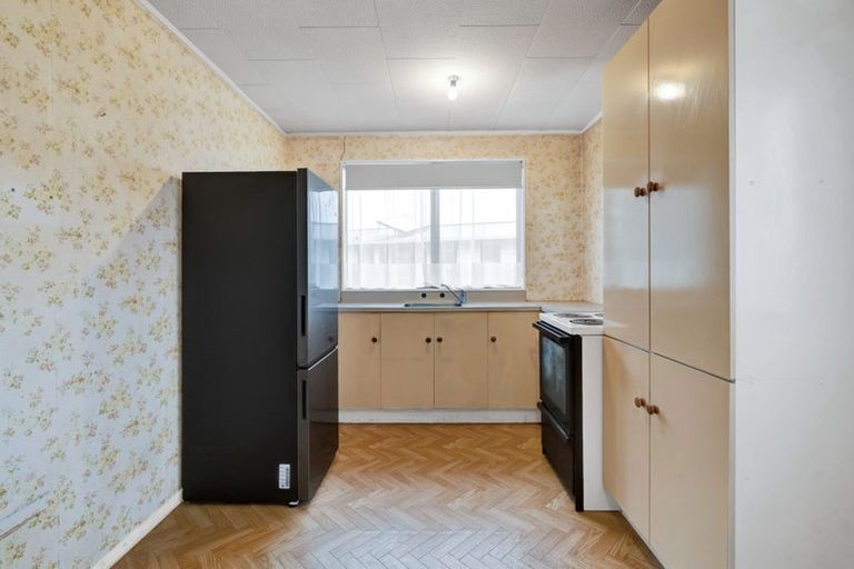 Photo of property in 6 Trimble Place, Bell Block, New Plymouth, 4312