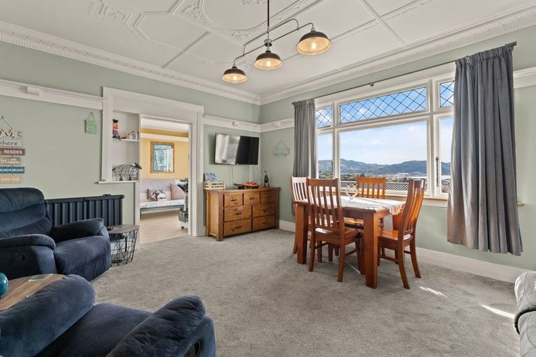 Photo of property in 24 Bangor Terrace, Kew, Dunedin, 9012