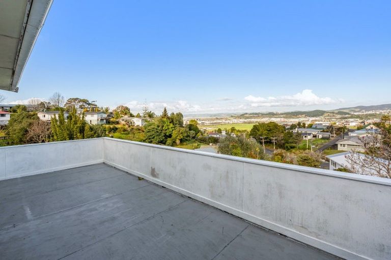 Photo of property in 44 Memorial Drive, Parahaki, Whangarei, 0112