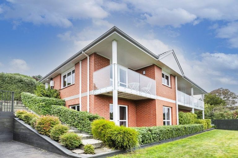 Photo of property in 40 Bengal Drive, Cashmere, Christchurch, 8022