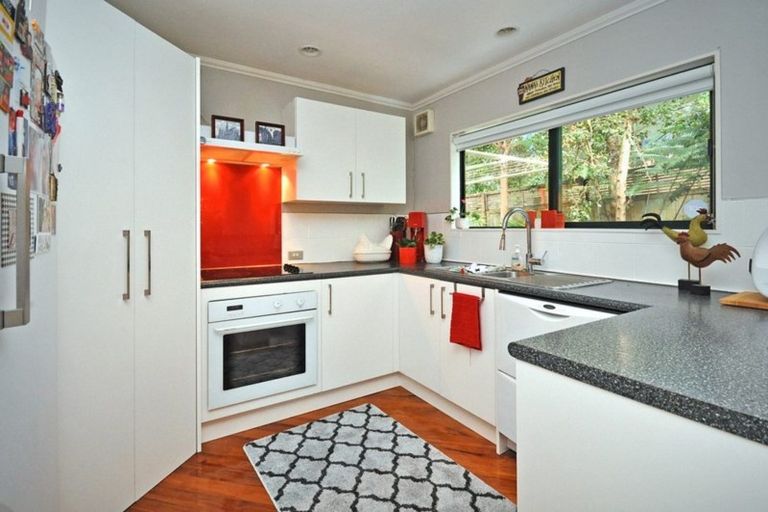 Photo of property in 1/13 Fernwood Grove, Bayview, Auckland, 0629