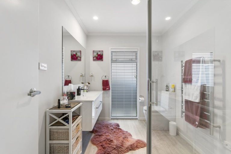 Photo of property in 4 Penetaka Heights, Pyes Pa, Tauranga, 3112