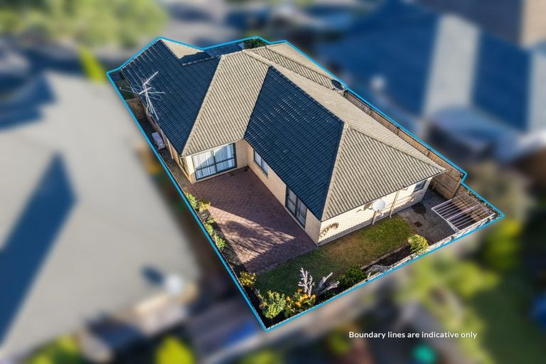 Photo of property in 32 Espalier Drive, Henderson, Auckland, 0612